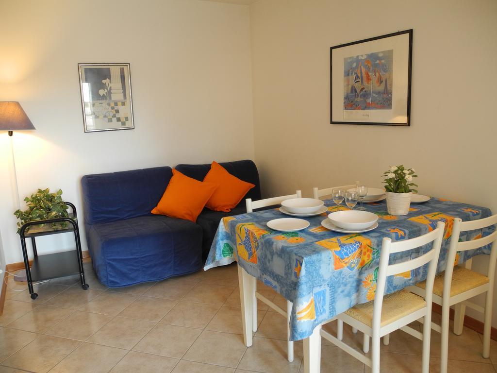 Villa Daniela Apartment Градо Экстерьер фото